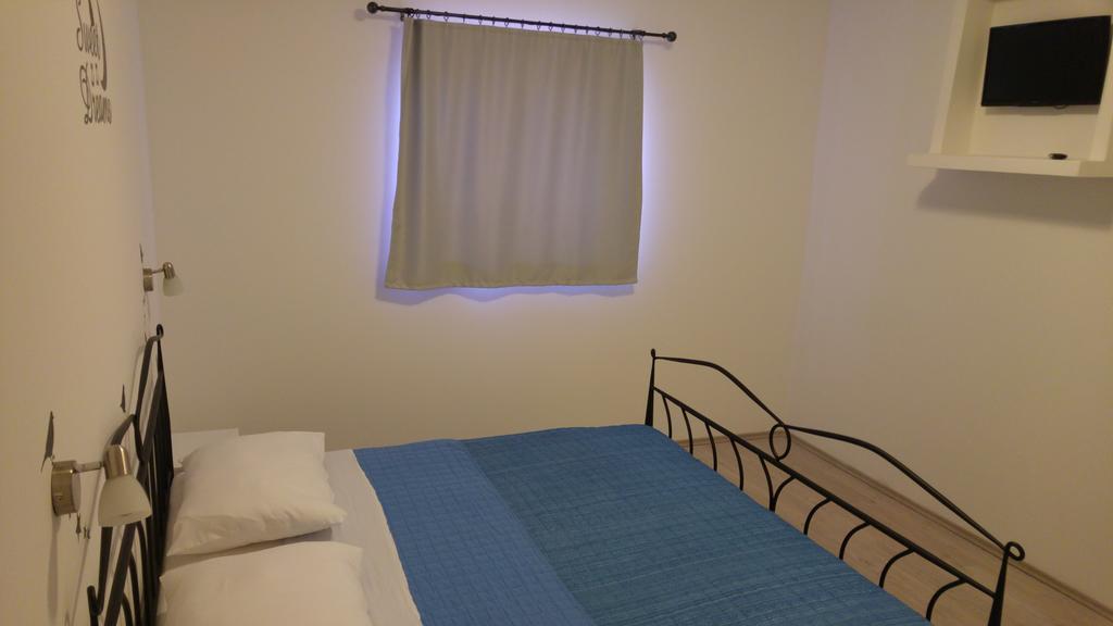 Apartment Perun Podstrana Dış mekan fotoğraf