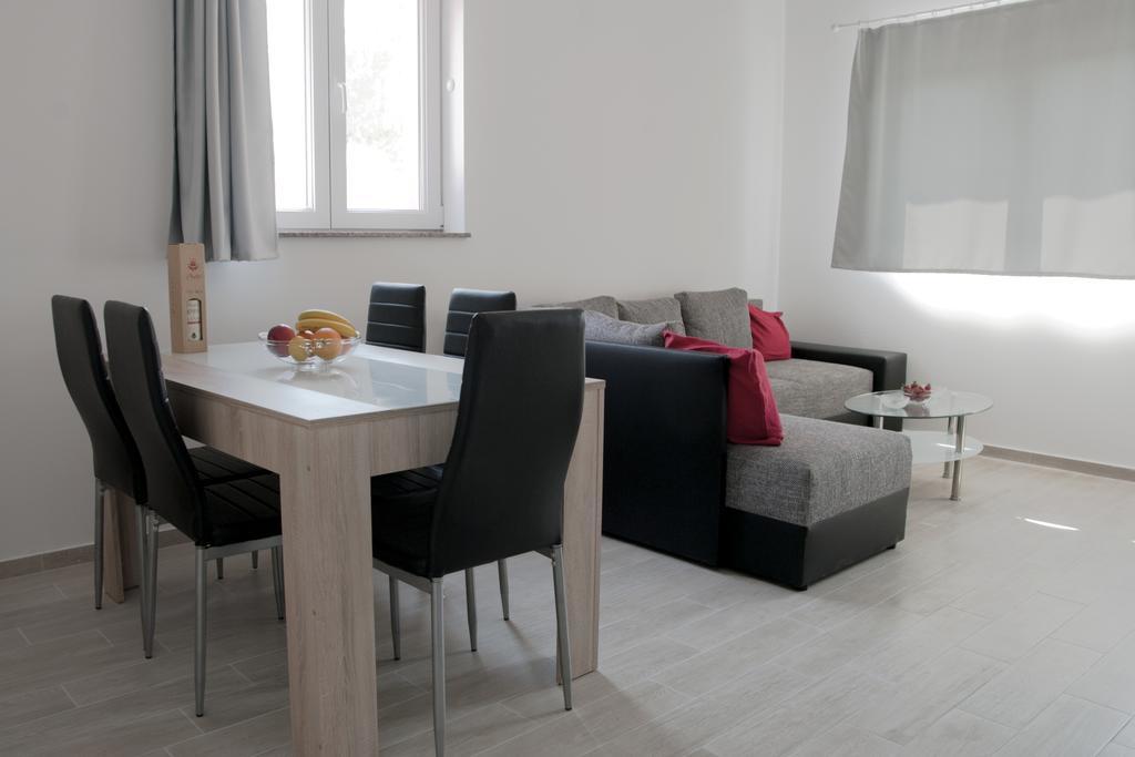 Apartment Perun Podstrana Dış mekan fotoğraf